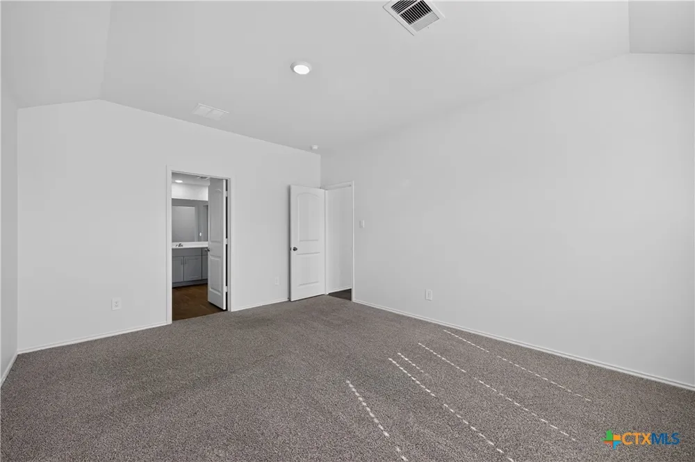 326 Richland Drive Lockhart, TX 78644