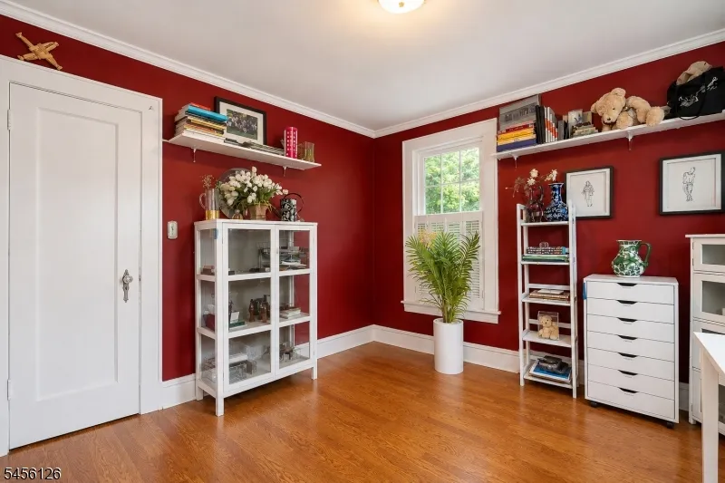 326 Rea Ave Hawthorne, NJ 07506