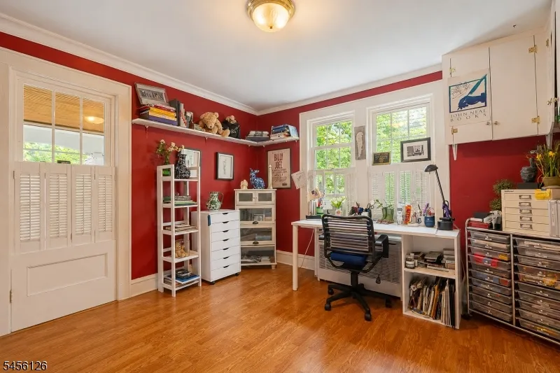 326 Rea Ave Hawthorne, NJ 07506