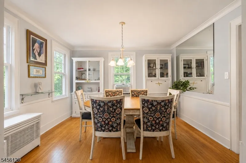 326 Rea Ave Hawthorne, NJ 07506