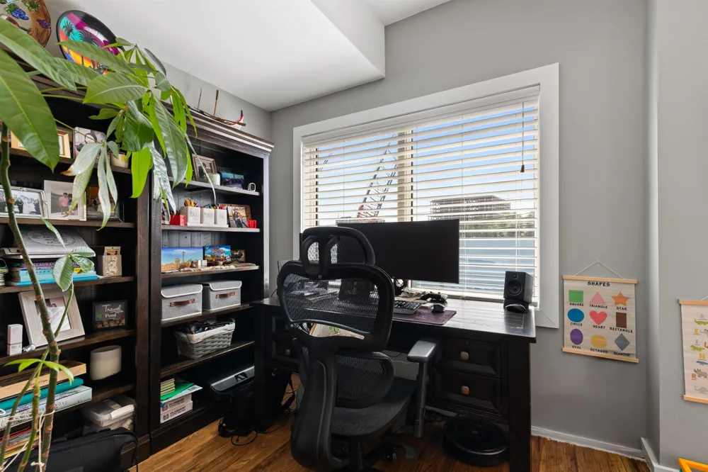 48 WEST 18TH ST Weehawken, NJ 07086