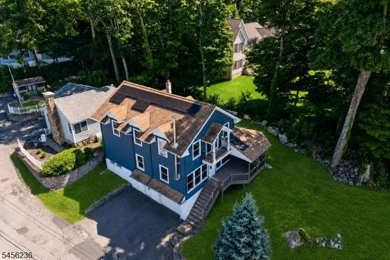 2 San Bar Dr Jefferson, NJ 07849
