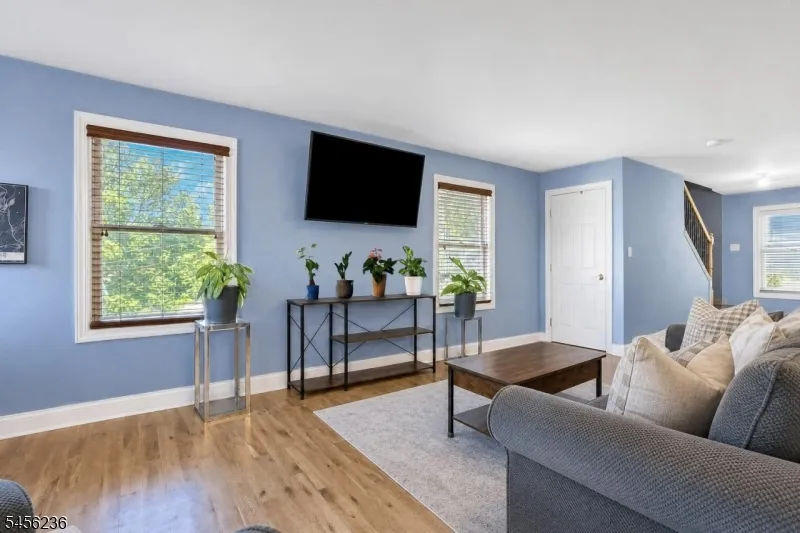 2 San Bar Dr Jefferson, NJ 07849