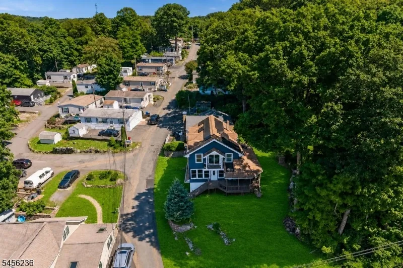 2 San Bar Dr Jefferson, NJ 07849