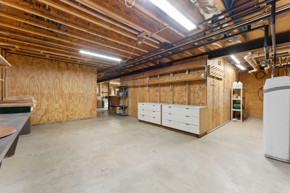 2487 W Monroe Road Tipton, MI 49287