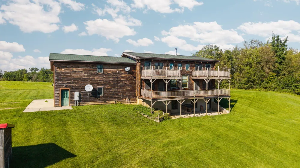 2487 W Monroe Road Tipton, MI 49287