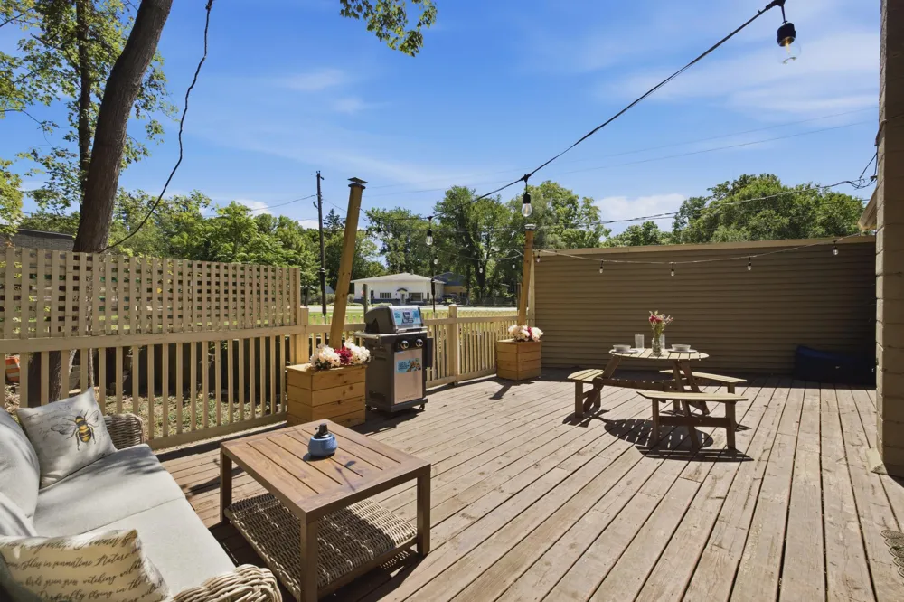 13647 Prairie Road Harbert, MI 49115
