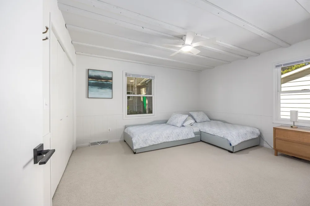 5540 Cozy Point Drive Newaygo, MI 49337