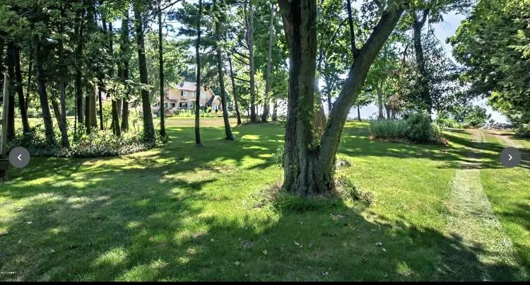 2365 Thandlewane Path St. Joseph, MI 49085