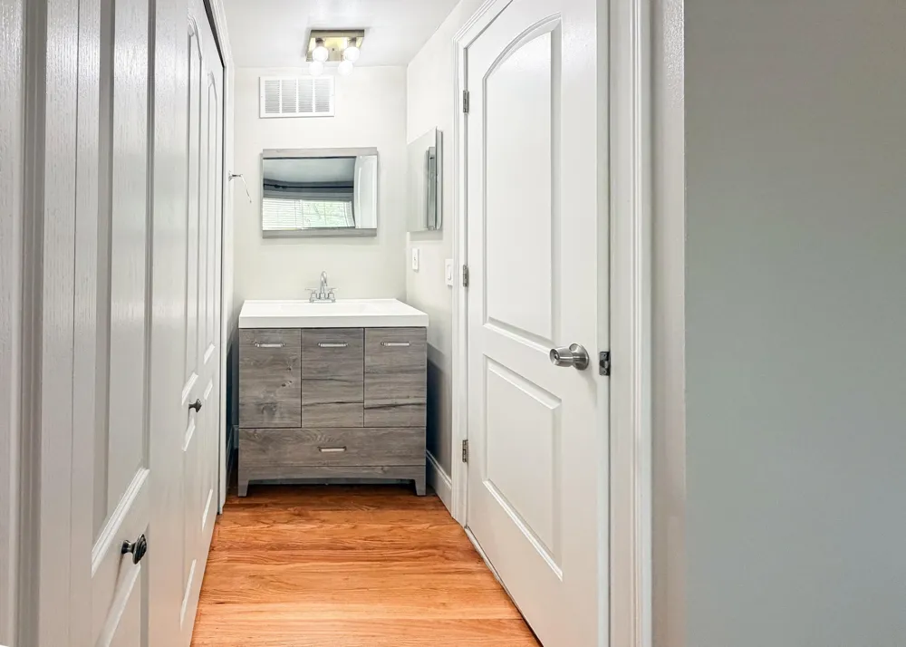 2806 Page Avenue Ann Arbor, MI 48104