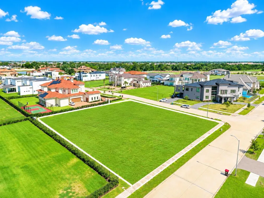 3 Alexandra Way Circle Richmond, TX 77469