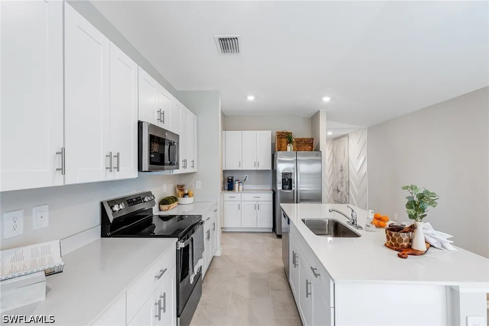 Featherstone Lane Punta Gorda, FL 33955
