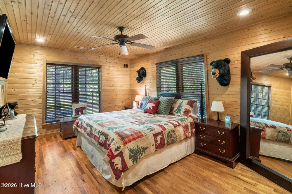 2390 Rainbow Ridge Road Hiawassee, GA 30546