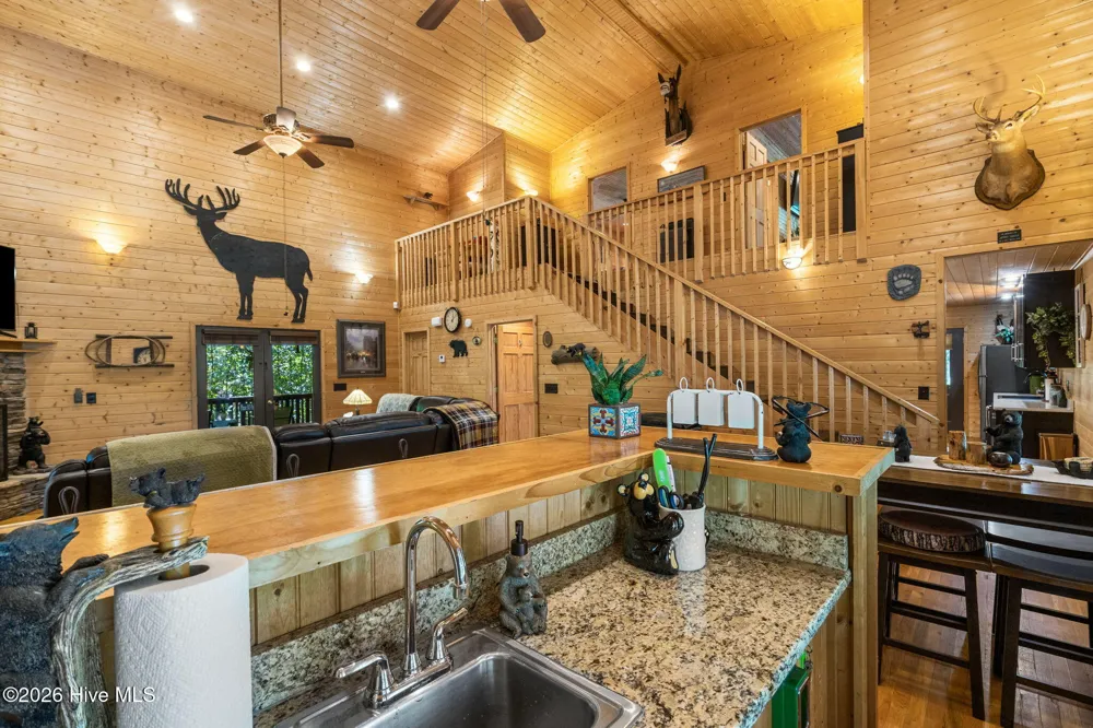 2390 Rainbow Ridge Road Hiawassee, GA 30546