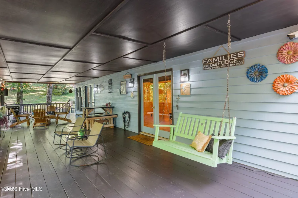 2390 Rainbow Ridge Road Hiawassee, GA 30546