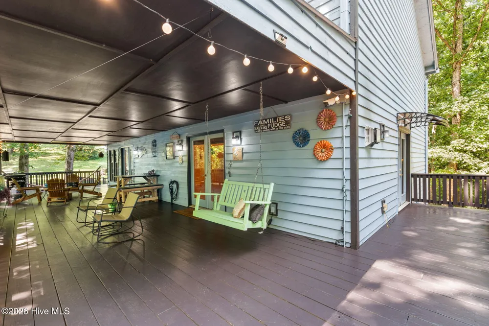 2390 Rainbow Ridge Road Hiawassee, GA 30546