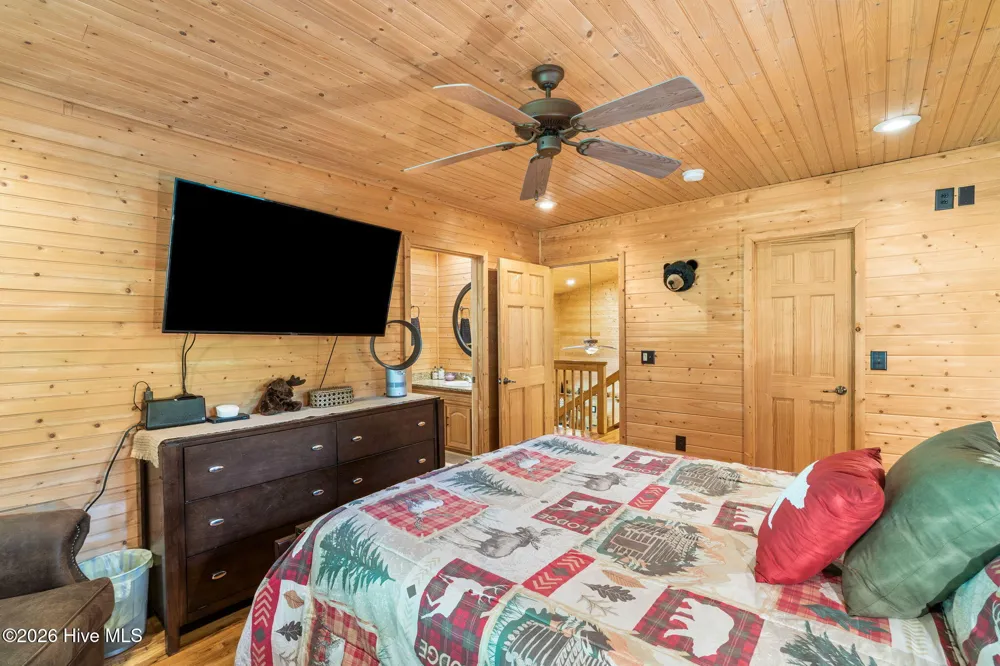 2390 Rainbow Ridge Road Hiawassee, GA 30546