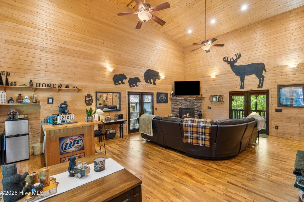 2390 Rainbow Ridge Road Hiawassee, GA 30546