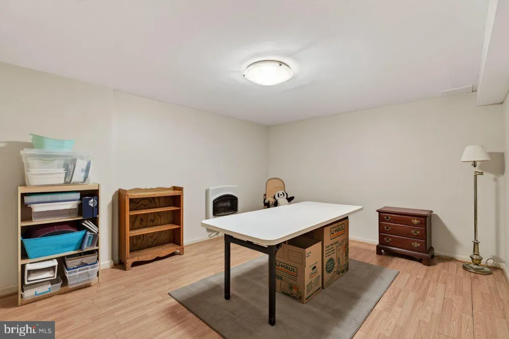 1222 WOODCREST CIRCLE Harrisonburg, VA 22801