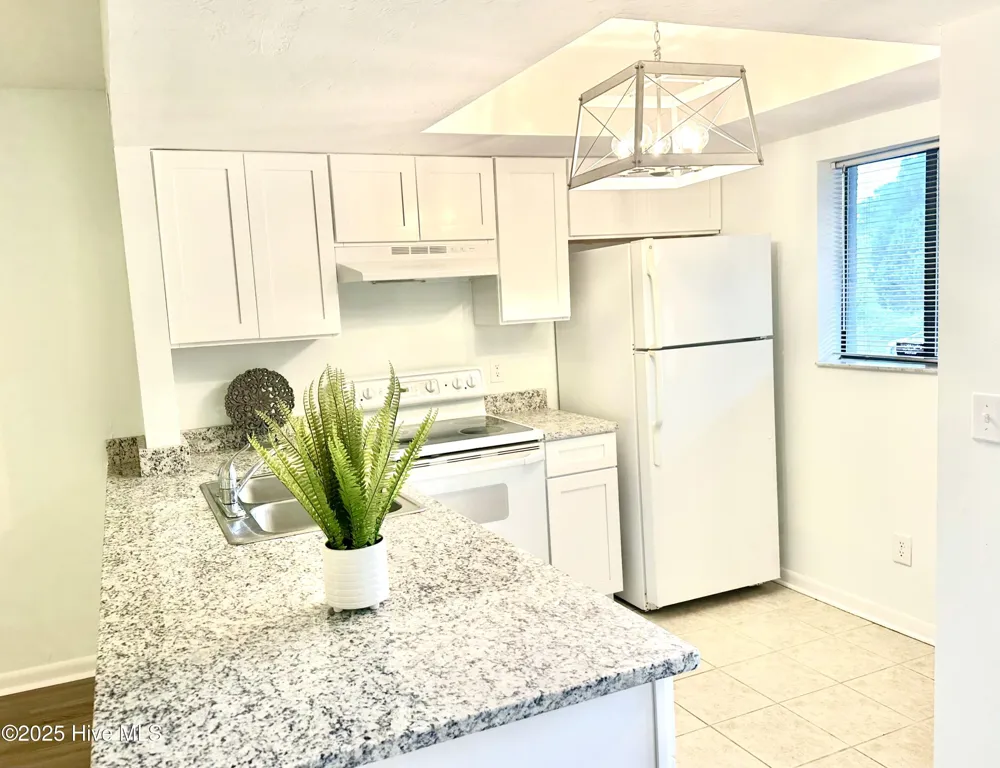 4451 Holly Tree Road Wilmington, NC 28412