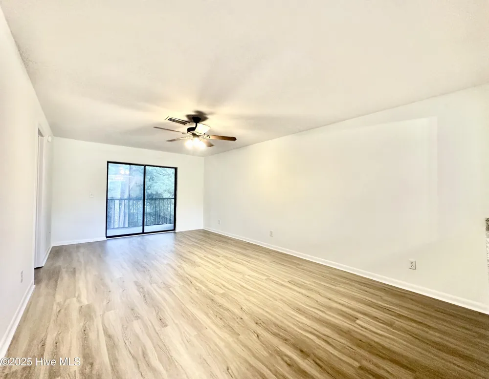4451 Holly Tree Road Wilmington, NC 28412