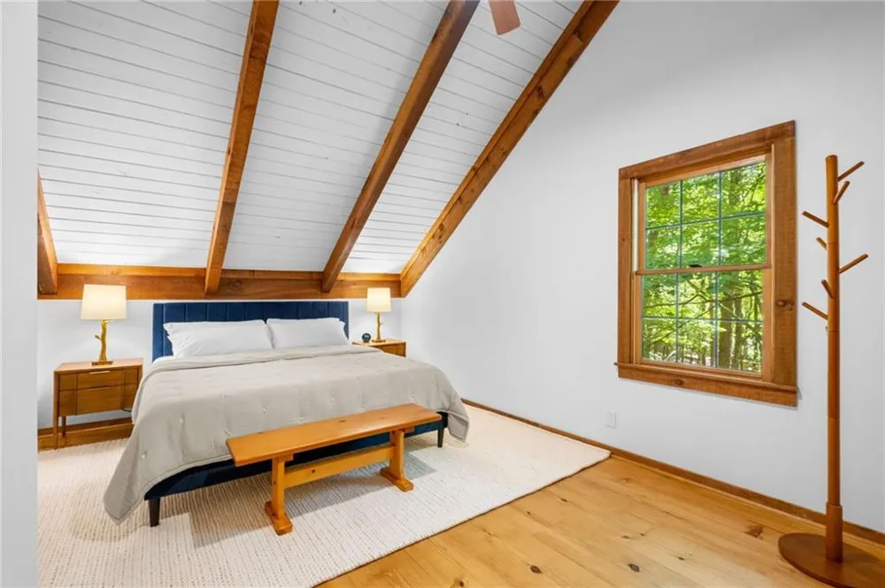 110 Sleeping Fawn Knoll Big Canoe, GA 30143