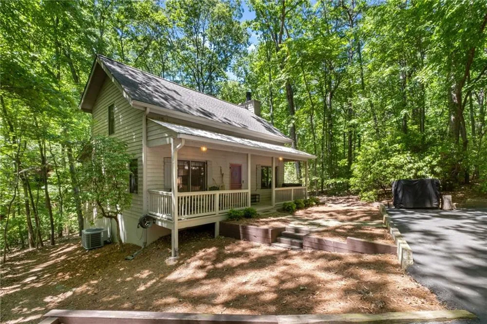 110 Sleeping Fawn Knoll Big Canoe, GA 30143