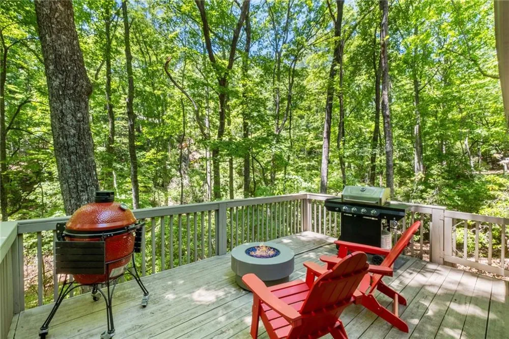 110 Sleeping Fawn Knoll Big Canoe, GA 30143
