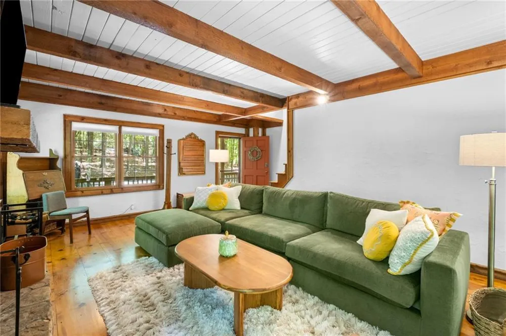 110 Sleeping Fawn Knoll Big Canoe, GA 30143