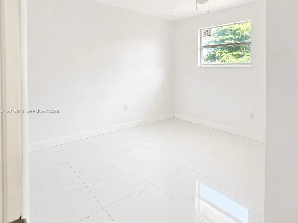 6700 SW 97th Ave Miami, FL 33173