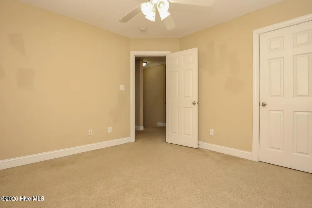 207 Willoughby Lane Jacksonville, NC 28546