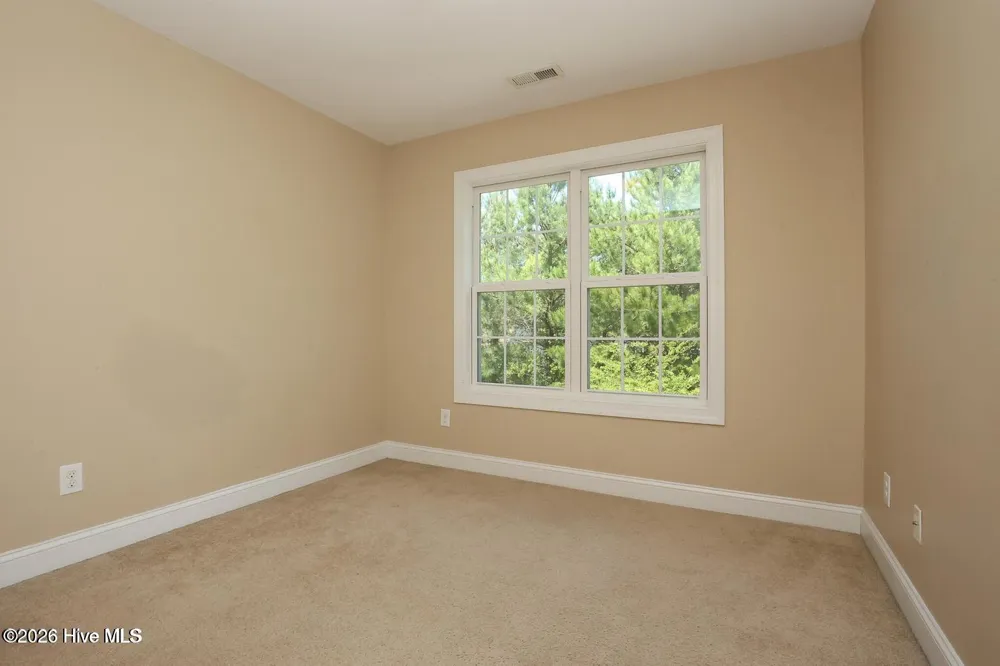 207 Willoughby Lane Jacksonville, NC 28546