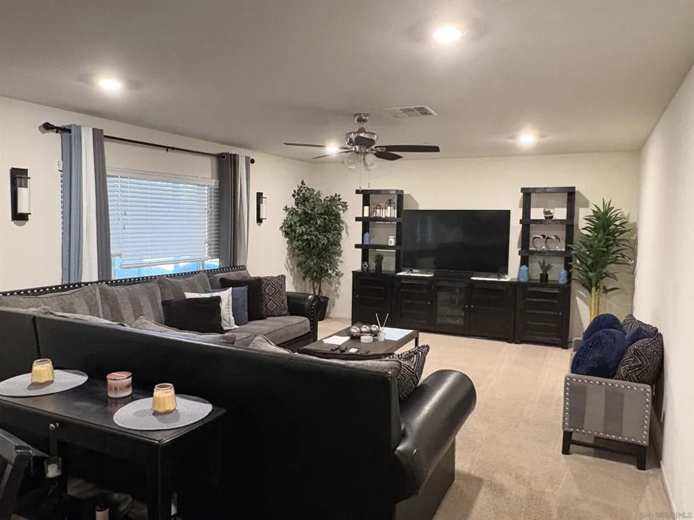 29323 Canteen Cir Winchester, CA 92596