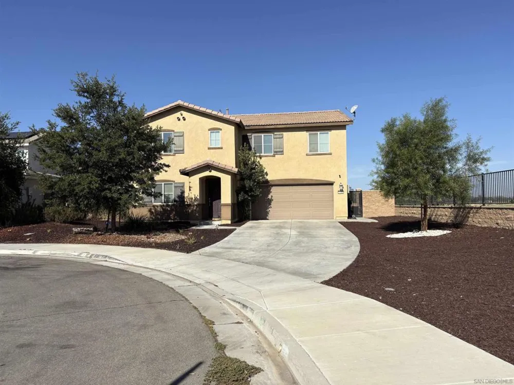 29323 Canteen Cir Winchester, CA 92596