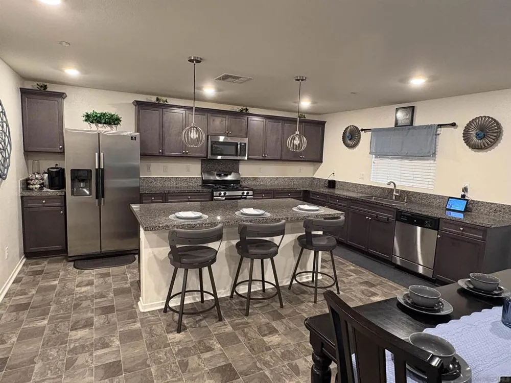 29323 Canteen Cir Winchester, CA 92596