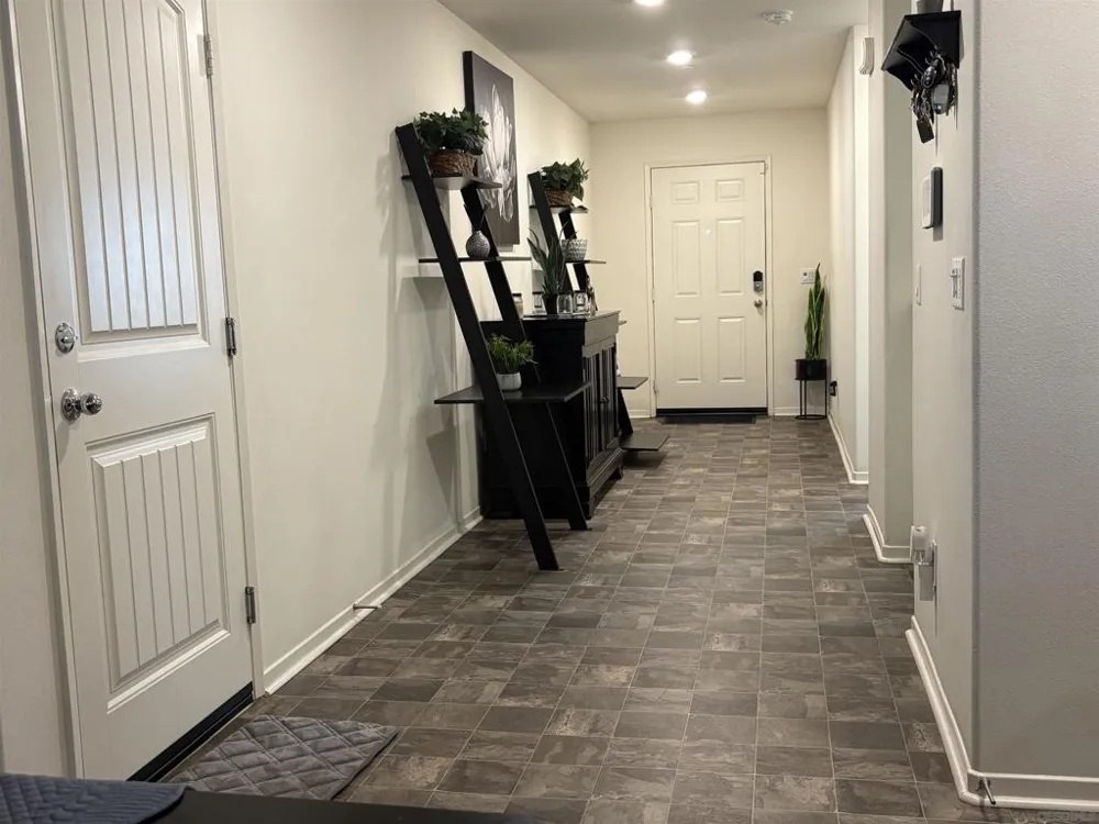 29323 Canteen Cir Winchester, CA 92596