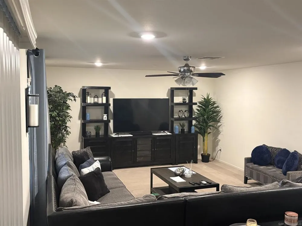 29323 Canteen Cir Winchester, CA 92596