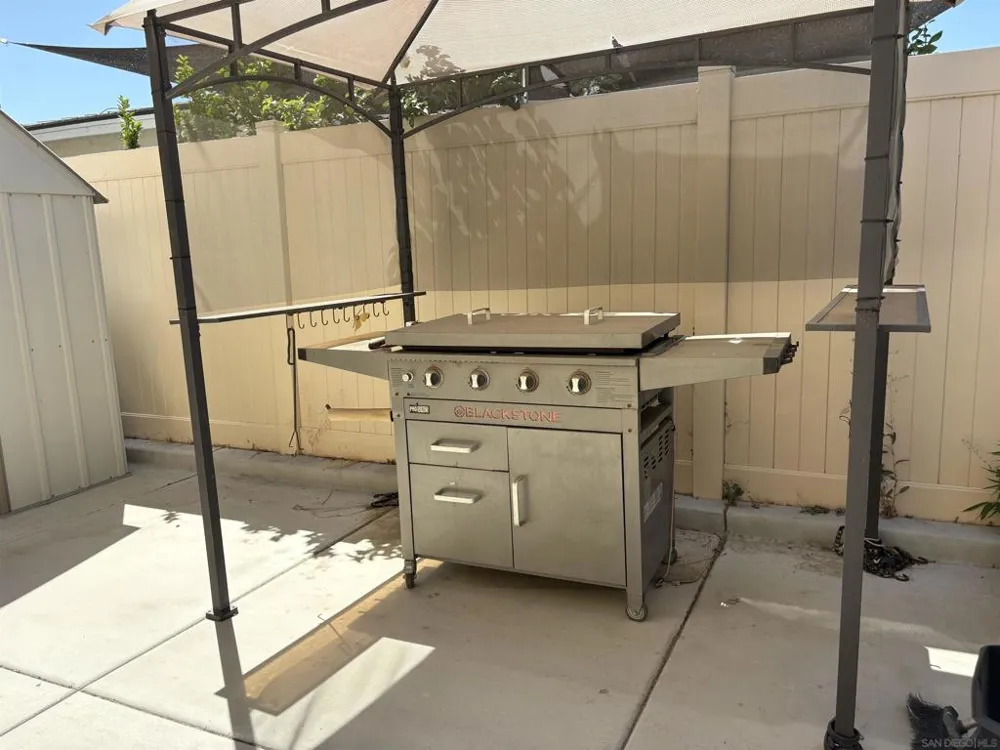 29323 Canteen Cir Winchester, CA 92596