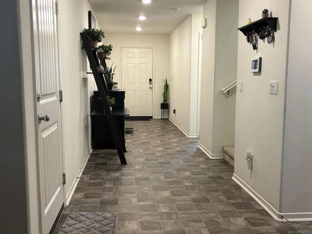 29323 Canteen Cir Winchester, CA 92596
