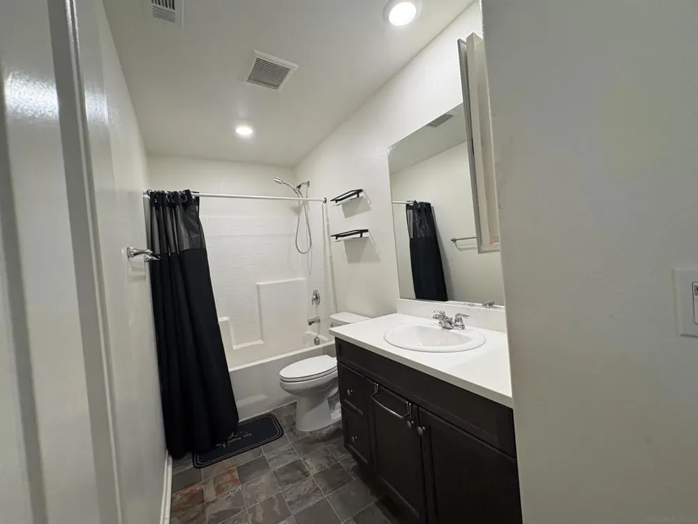 29323 Canteen Cir Winchester, CA 92596