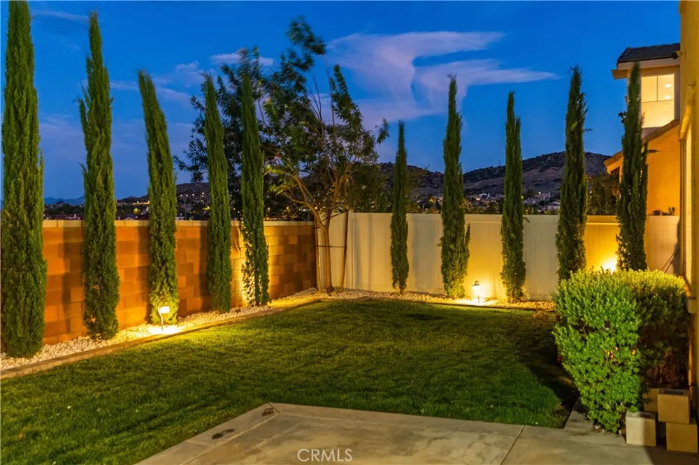 39028 Mondell Pine Palmdale, CA 93551