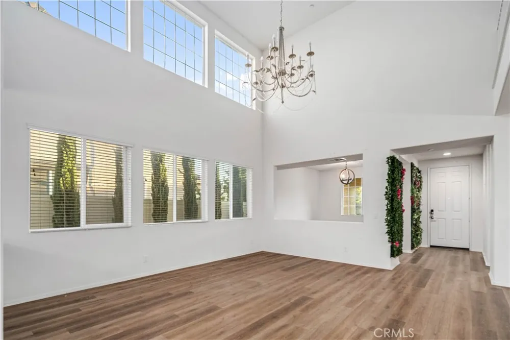 39028 Mondell Pine Palmdale, CA 93551
