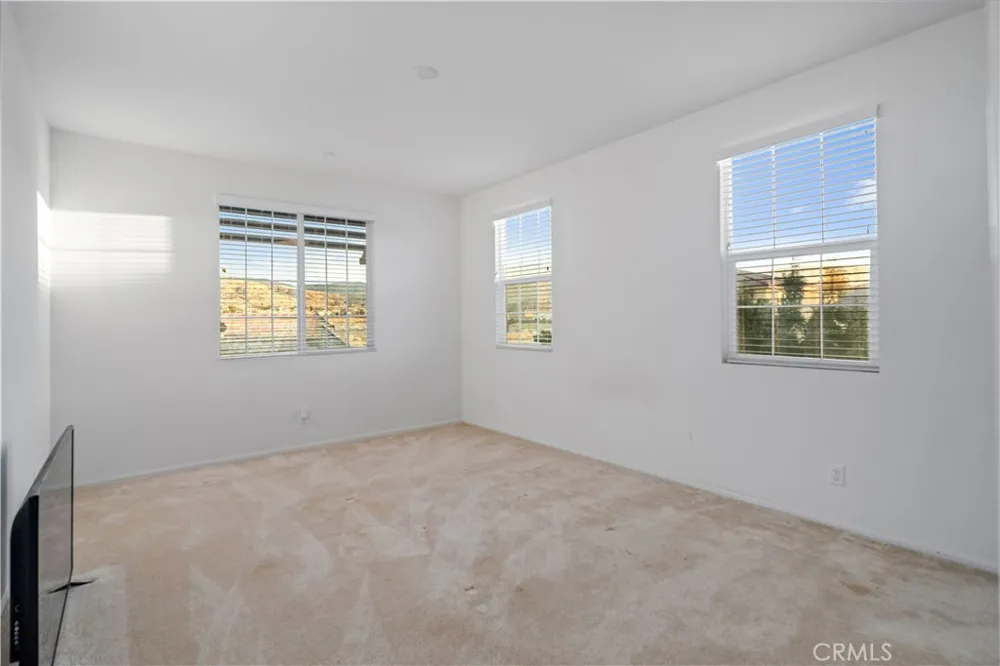 39028 Mondell Pine Palmdale, CA 93551