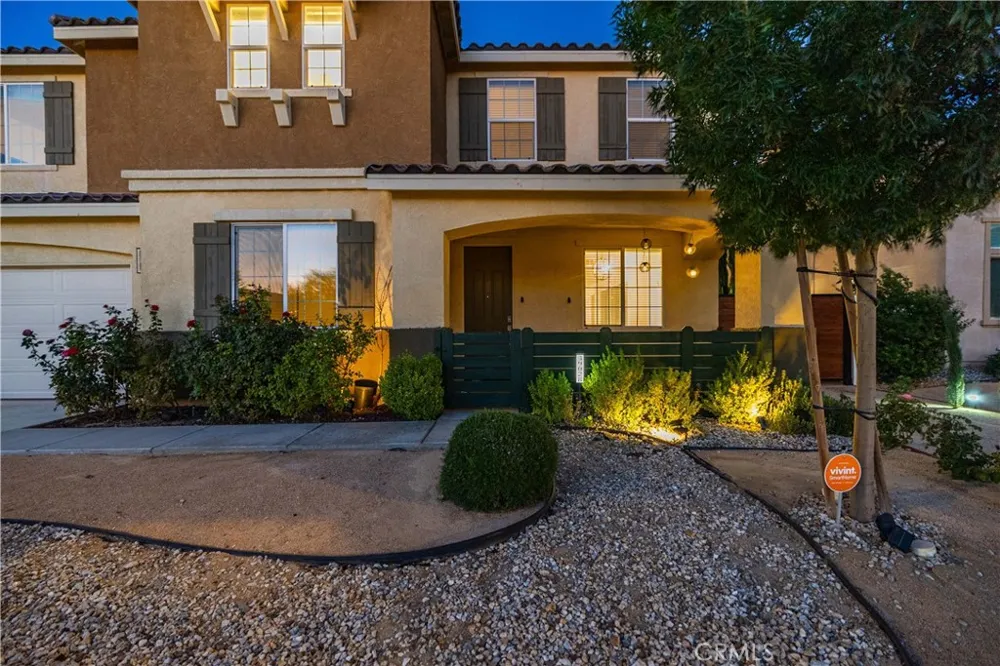 39028 Mondell Pine Palmdale, CA 93551