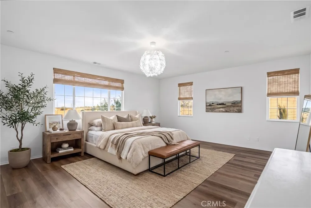 39028 Mondell Pine Palmdale, CA 93551