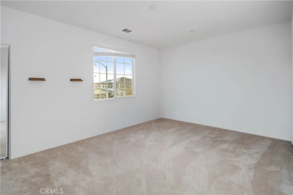 39028 Mondell Pine Palmdale, CA 93551