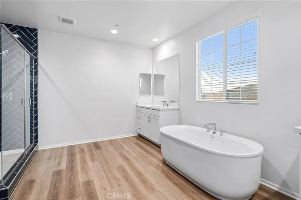 39028 Mondell Pine Palmdale, CA 93551