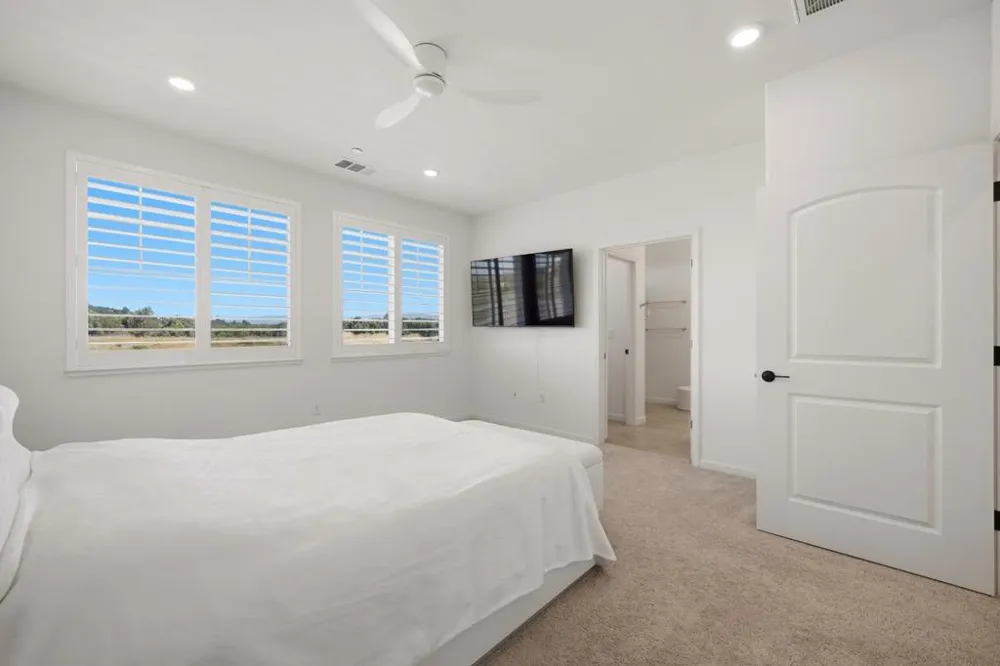 1649 Siderits Way Gilroy, CA 95020