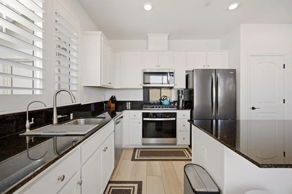 1649 Siderits Way Gilroy, CA 95020