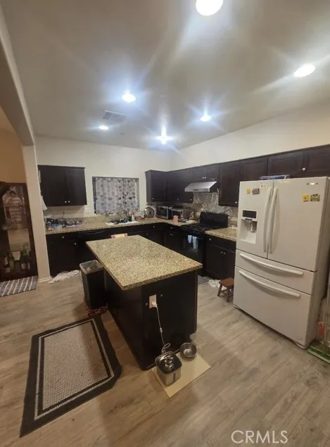 6853 Sunsight Jurupa Valley, CA 92509
